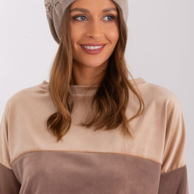 Cap model 189924 AT