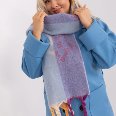 Shawl model 190548 AT