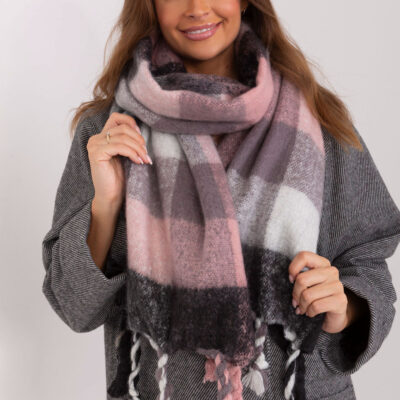 Shawl model 191711 AT