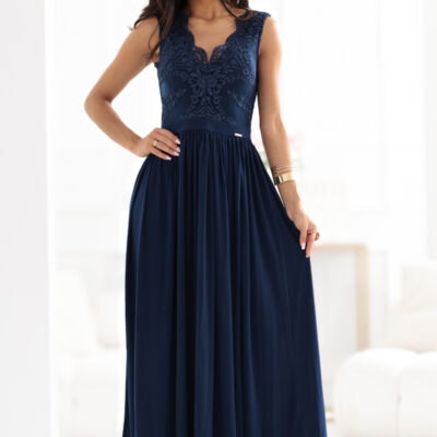 Long dress model 217775 Numoco