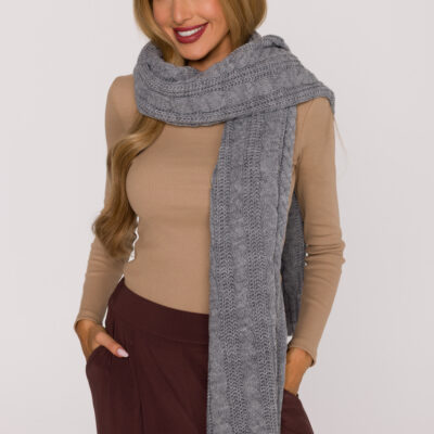 Shawl model 219540 Moe