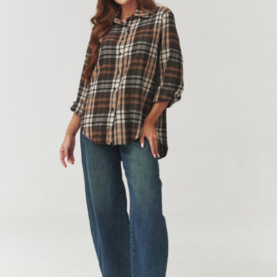 Long sleeve shirt model 219733 Makadamia