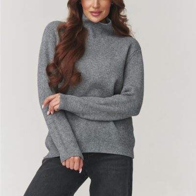 Turtleneck model 220772 Makadamia