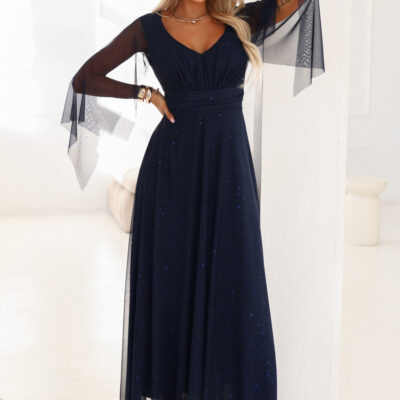 Long dress model 222463 Numoco