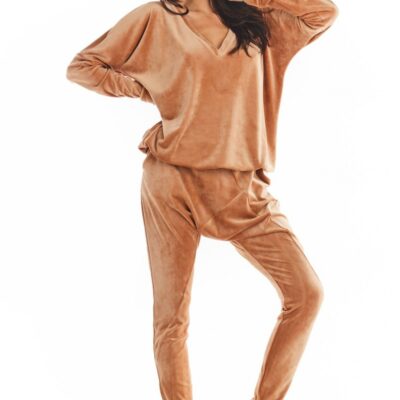Tracksuit trousers model 149779 awama