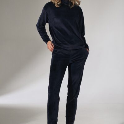 Tracksuit trousers model 151805 Figl