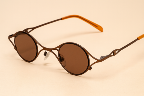 Premium Metal Frame Oval Sunglasses – Unisex Design