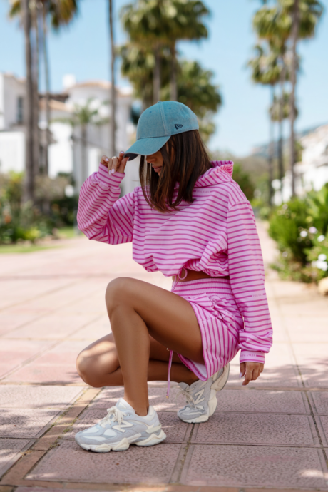 95418738cfde5a561543253985b79703